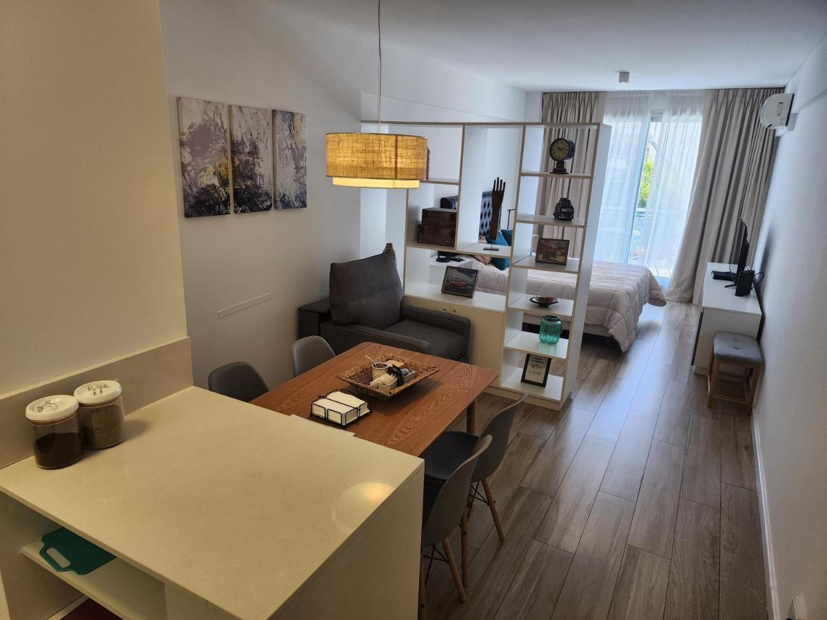 Exclusivo Estudio A Metros De La Rural Y La Embajada Buenos Aires Luaran gambar